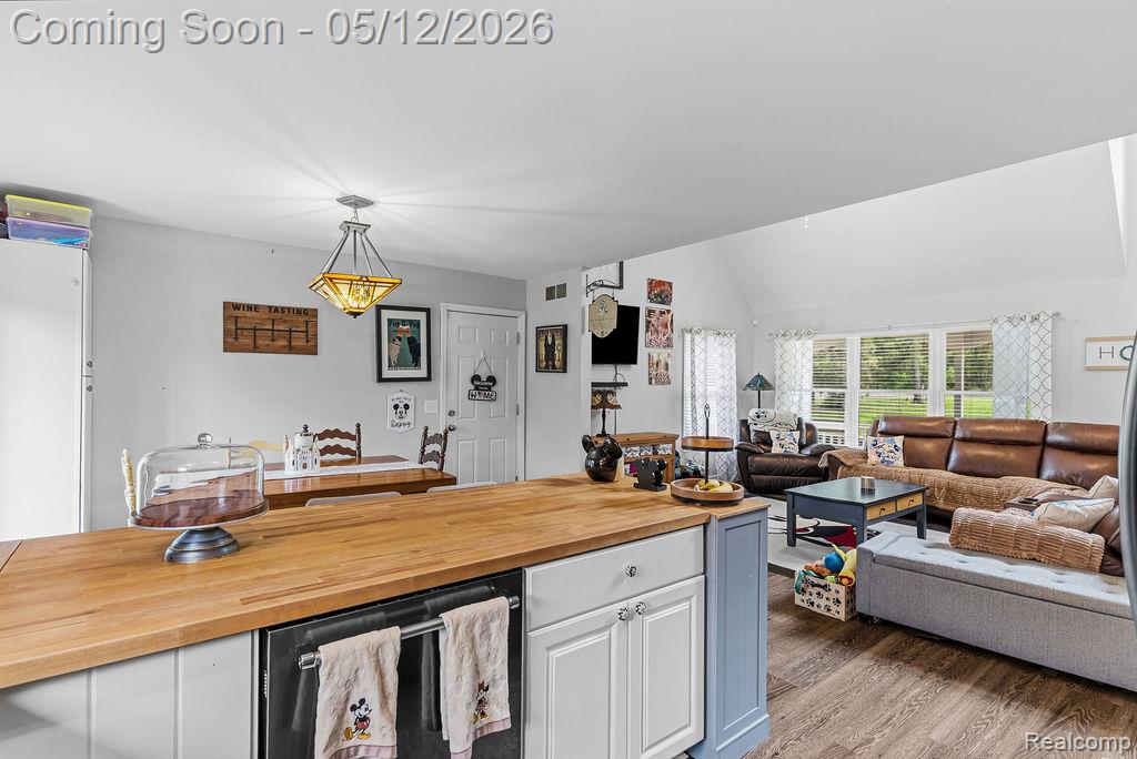 11550 Silver Lake Road Byron, MI 48418 - Photo 18 of 44