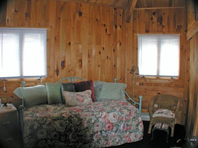 2018 West Center Road Otis, MA 01253 - Photo 8 of 13 1st Floor Guest Bdr