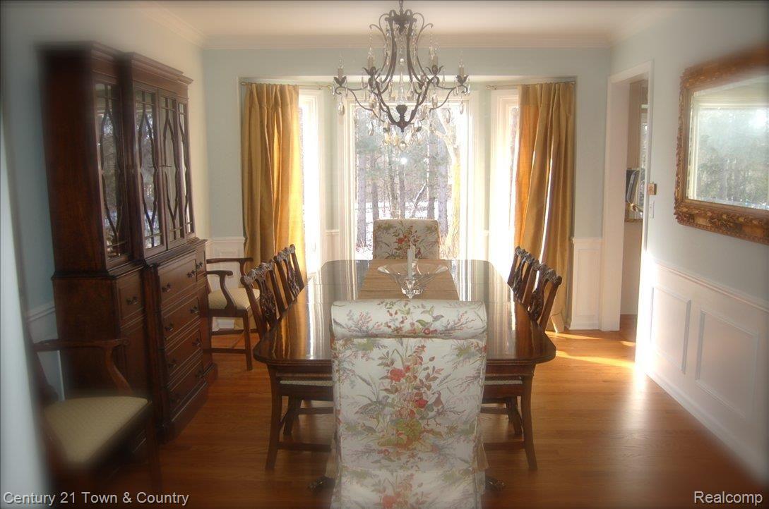 3520 Summit Ridge Drive Rochester, MI 48306 - Photo 13 of 25 Formal Dining Room