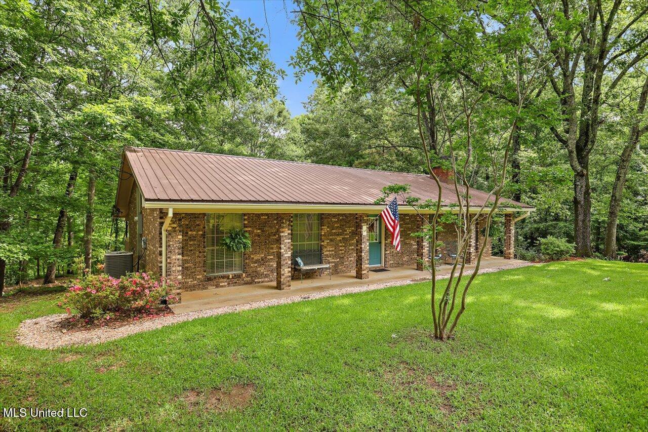 727 Laney Drive Clinton, MS 39056 - Photo 3 of 55 02-727 Laney Dr