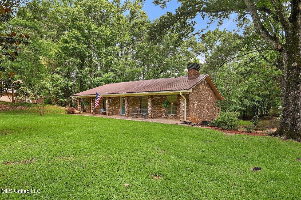 727 Laney Drive Clinton, MS 39056 - Photo 4 of 55 03-727 Laney Dr