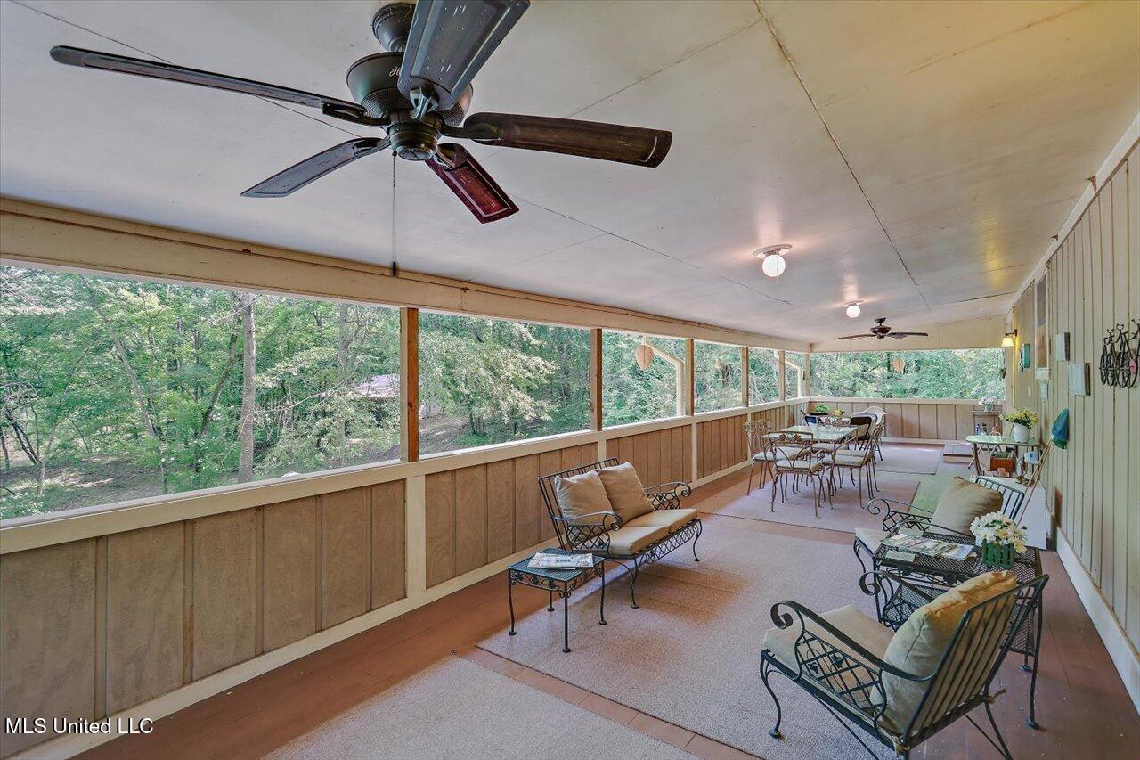 727 Laney Drive Clinton, MS 39056 - Photo 50 of 55 49-727 Laney Dr