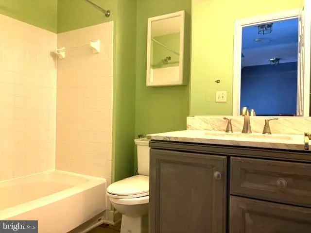 $2,775 | 19029 Gallop Drive, Germantown, MD 20874