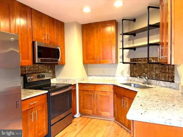 $2,775 | 19029 Gallop Drive, Germantown, MD 20874