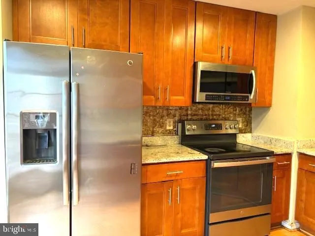 $2,775 | 19029 Gallop Drive, Germantown, MD 20874