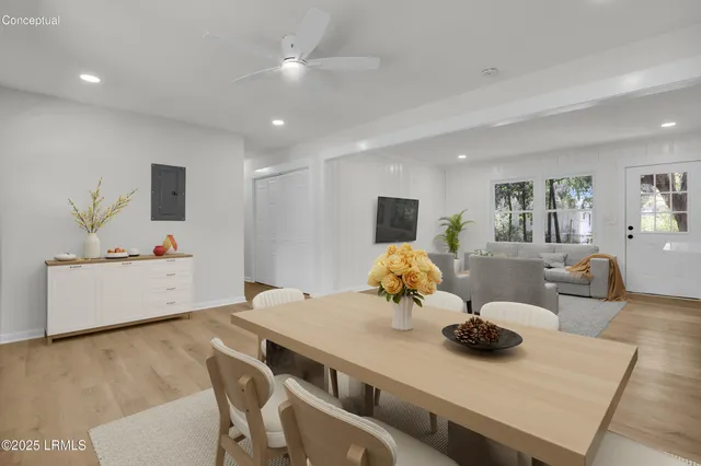 $374,000 | 2408 Pine Court South, Beaufort, SC 29902