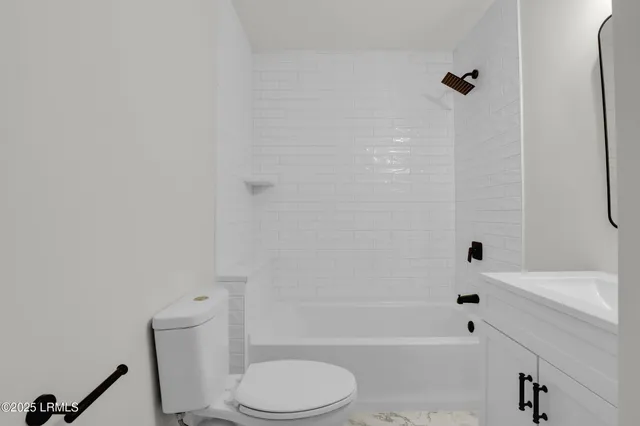 $374,000 | 2408 Pine Court South, Beaufort, SC 29902