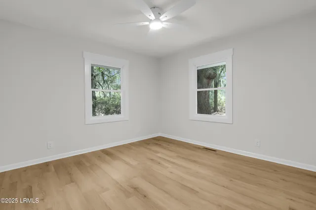 $374,000 | 2408 Pine Court South, Beaufort, SC 29902