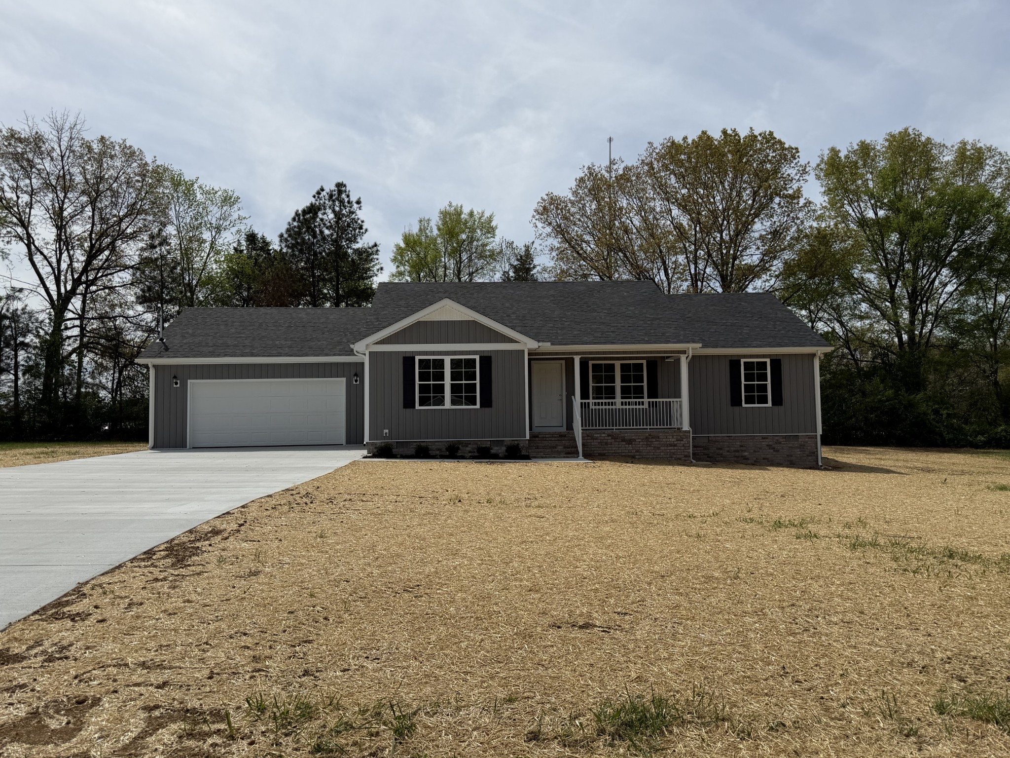 53 Sunset Falls Road Tullahoma, TN 37388 - Photo 1 of 23