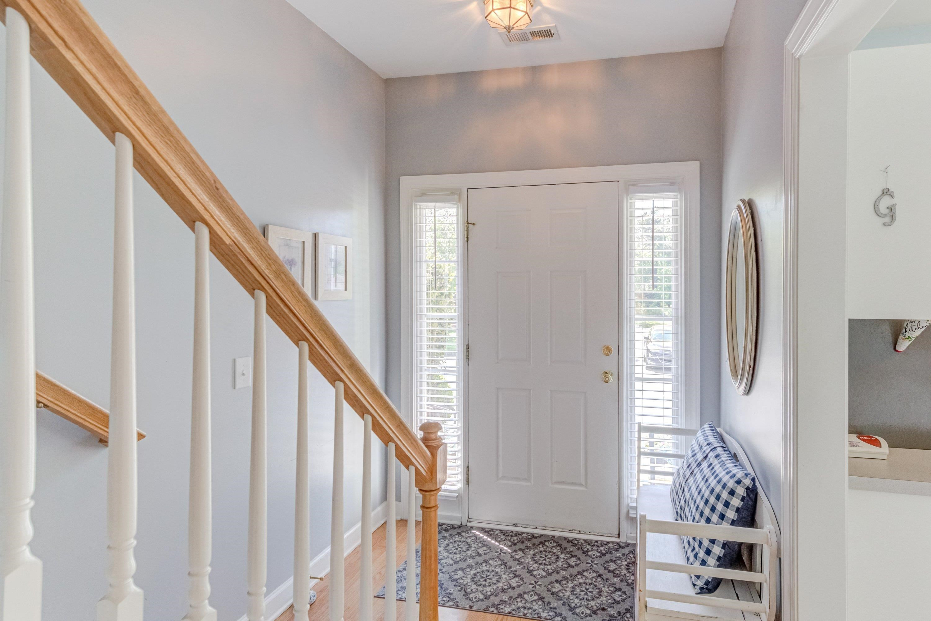 9224 Grassington Way Raleigh, NC 27615 - Photo 5 of 18 Foyer