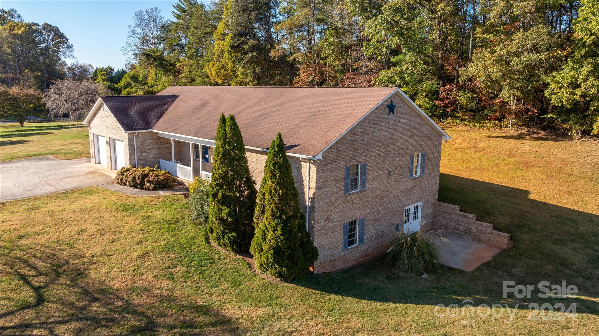 2658 Pax Hill Road Morganton, NC 28655 - Photo 4 of 30 Gallery Image 4