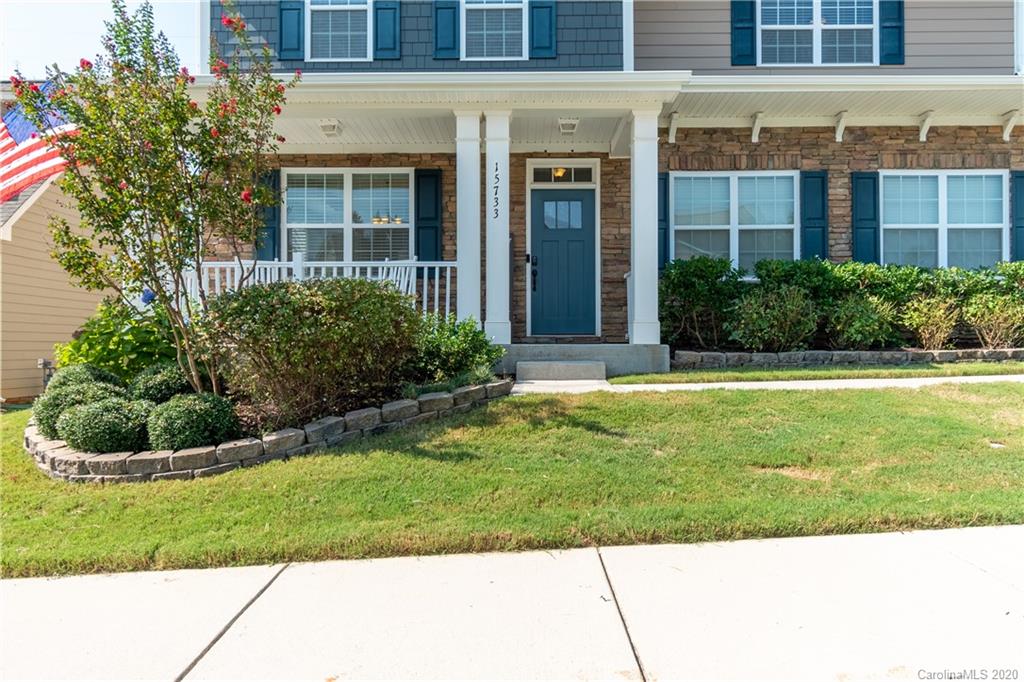 15733 Foreleigh Road Huntersville, NC 28078 - Photo 3 of 45 Gallery Image 3