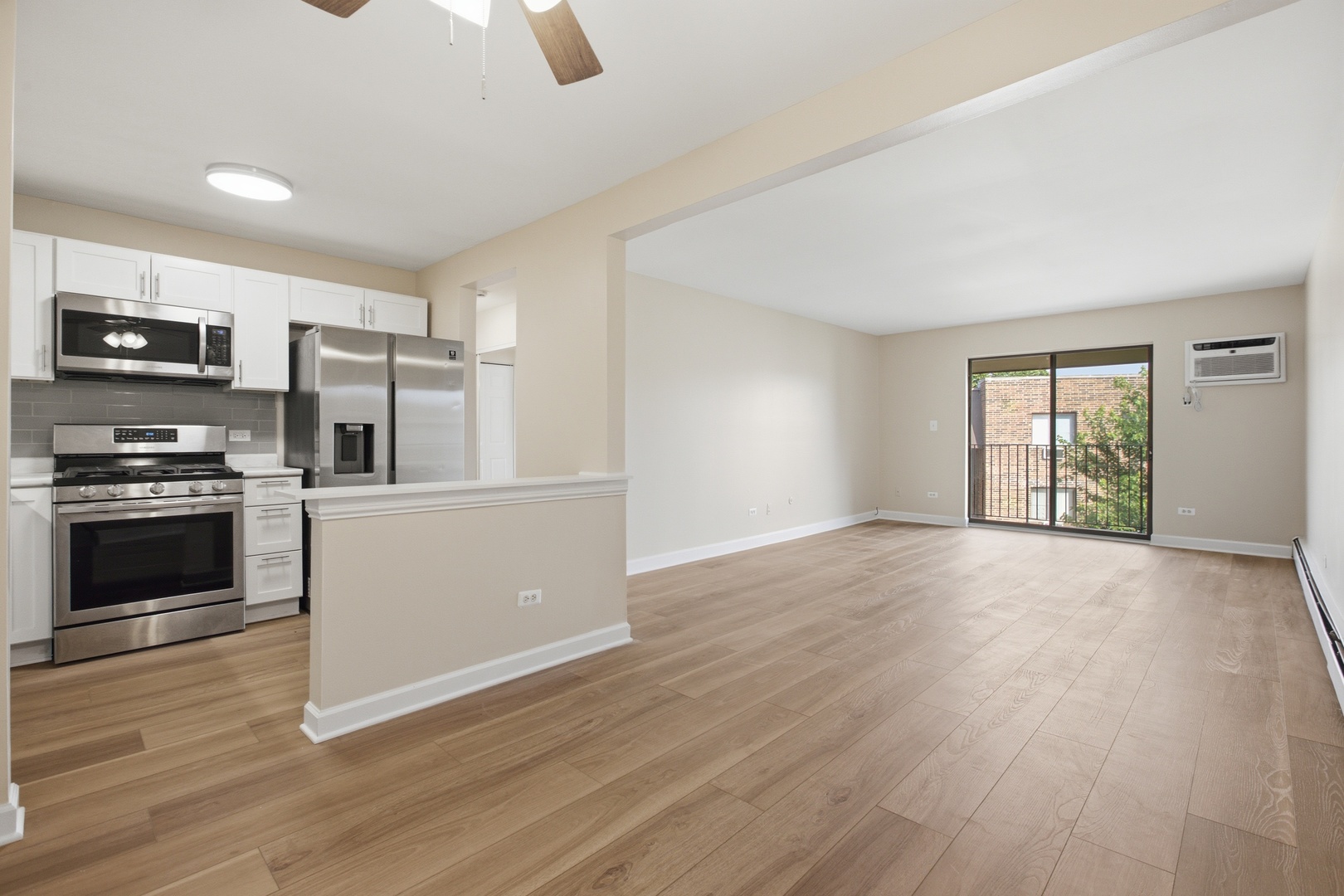 3511 Central Road, Unit 302 Glenview, IL 60025 - Photo 7 of 21