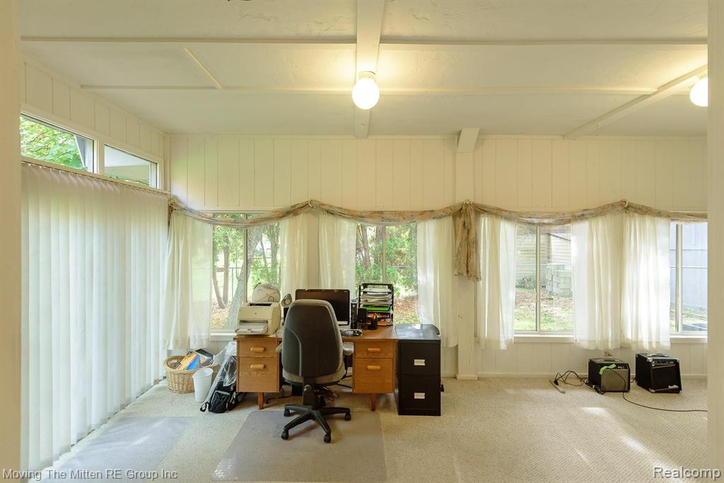 7301 Edwards Road Belleville, MI 48111 - Photo 19 of 44