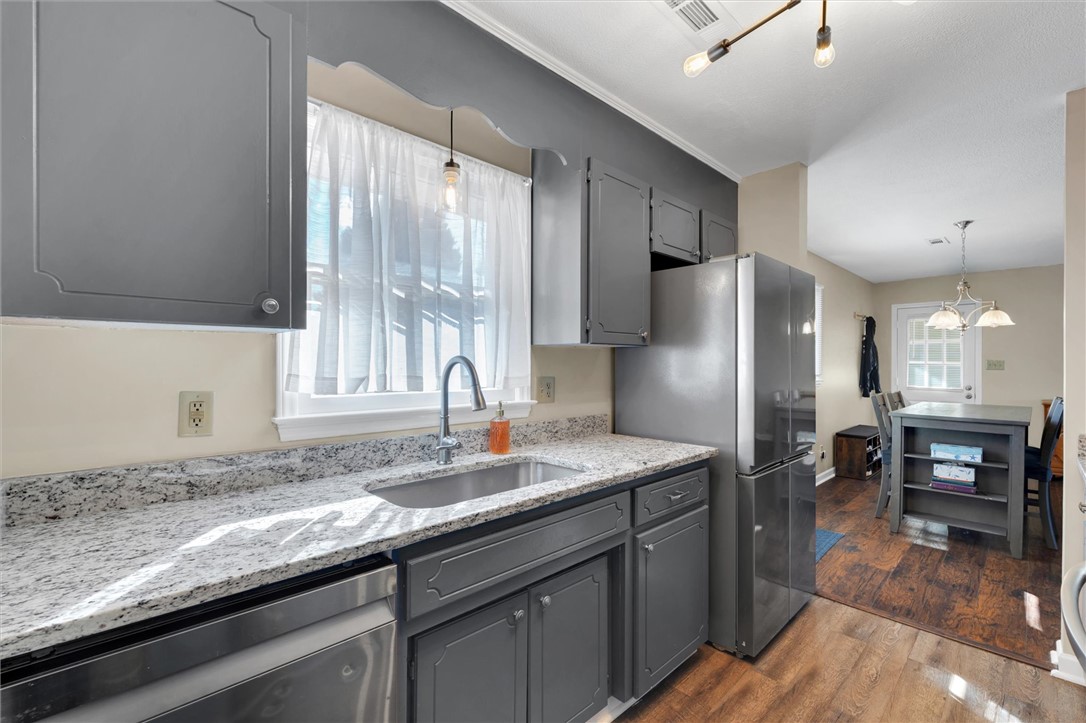 1051 Southfield Street Inman, SC 29349 - Photo 7 of 33