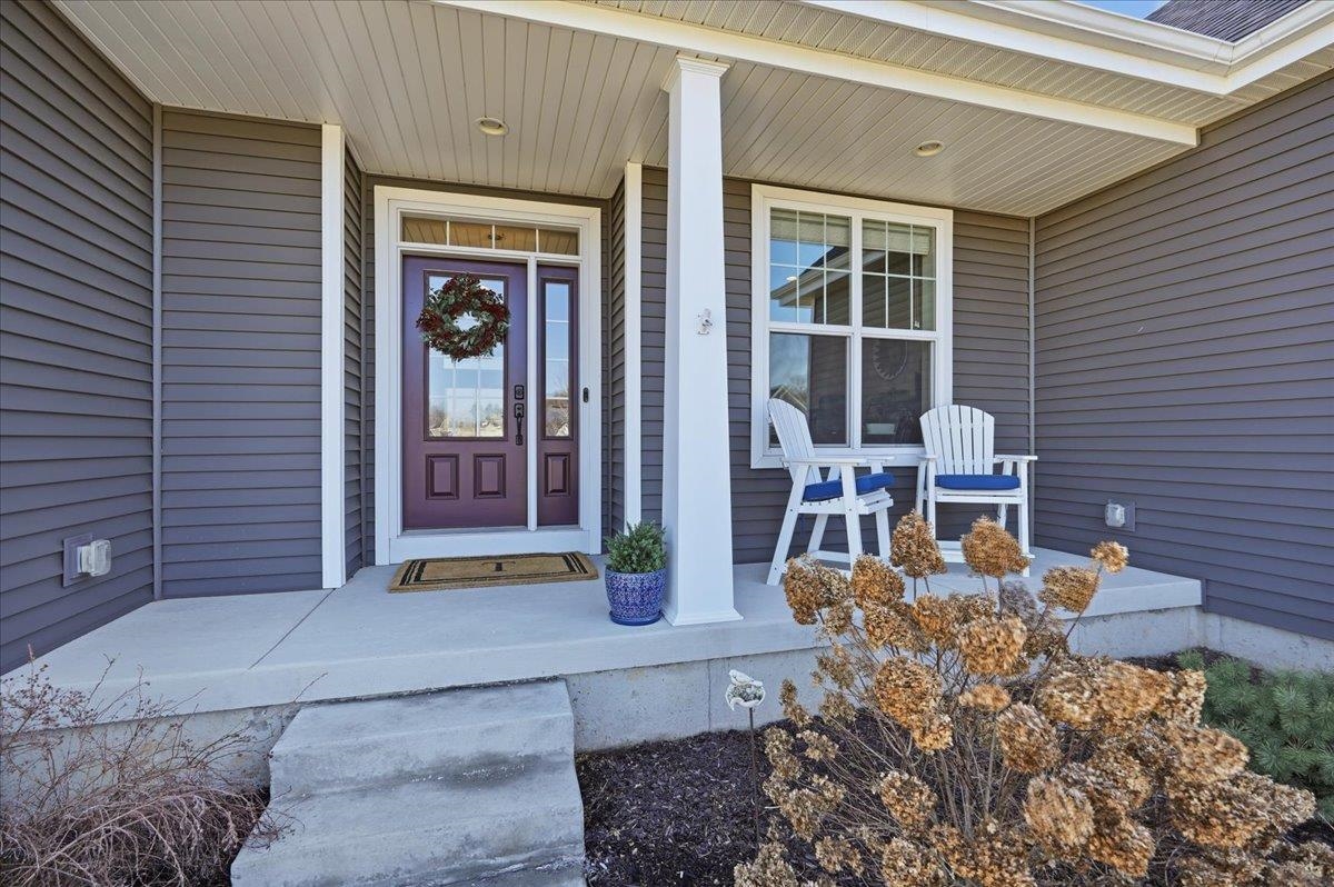 4754 Sunset Ridge Drive Middleton, WI 53562 - Photo 2 of 69