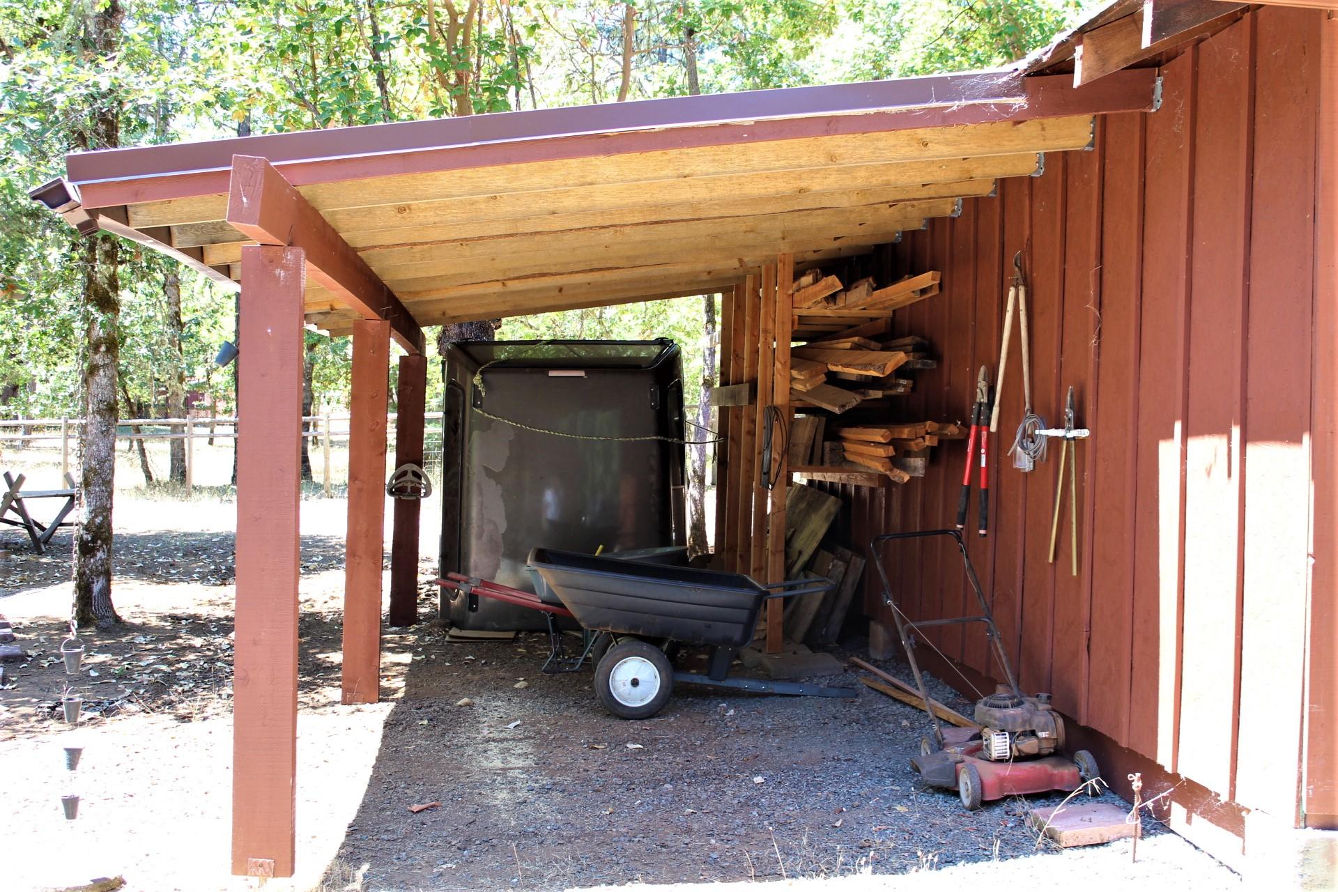 1025 Queens Branch Road Rogue River, OR 97537 - Photo 24 of 35 24