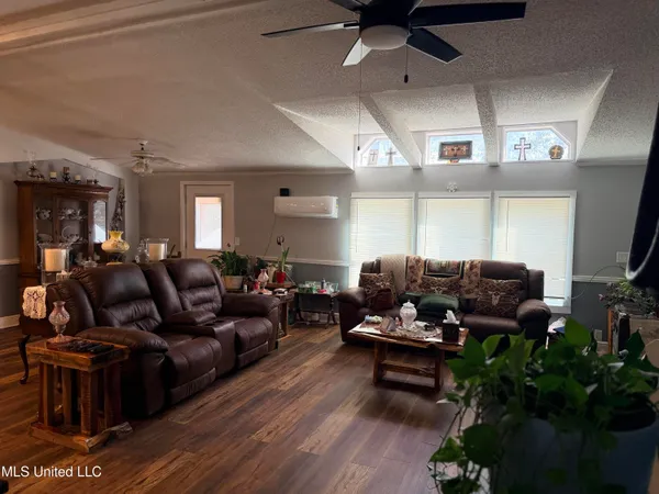 $260,000 | 135 Burger Road, Petal, MS 39465