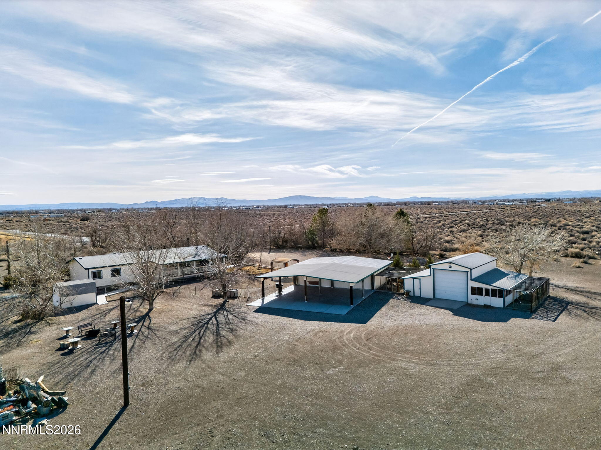 5430 Cox Road Fallon, NV 89406 - Photo 47 of 50 a view of a terrace with sitting area