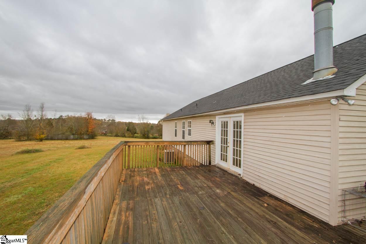 217 Jule Martin Road Anderson, SC 29621 - Photo 14 of 36