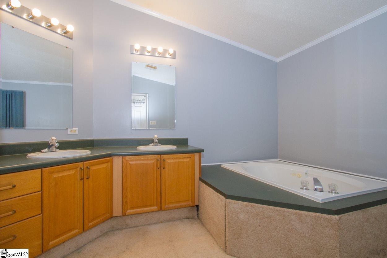 217 Jule Martin Road Anderson, SC 29621 - Photo 29 of 36