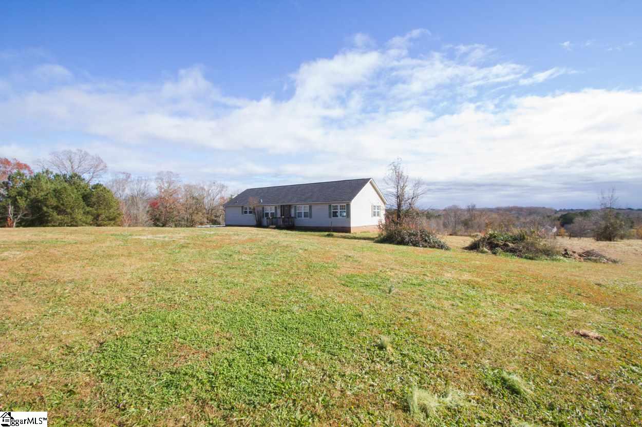 217 Jule Martin Road Anderson, SC 29621 - Photo 4 of 36