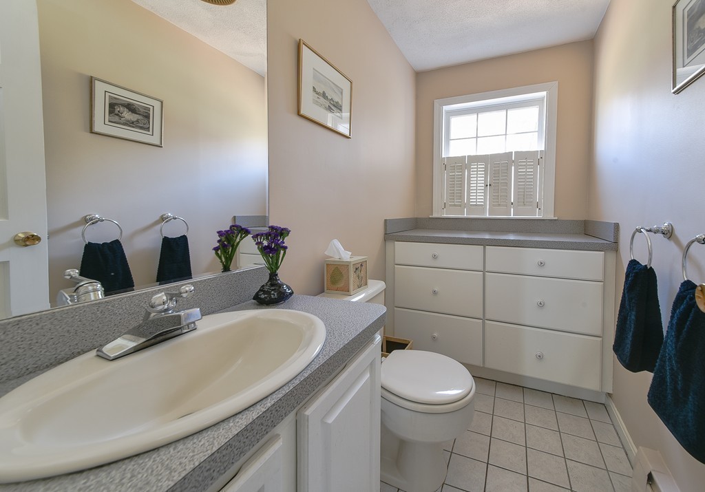 25 Wadsworth Road Sudbury, MA 01776 - Photo 11 of 22 Gallery Image 11