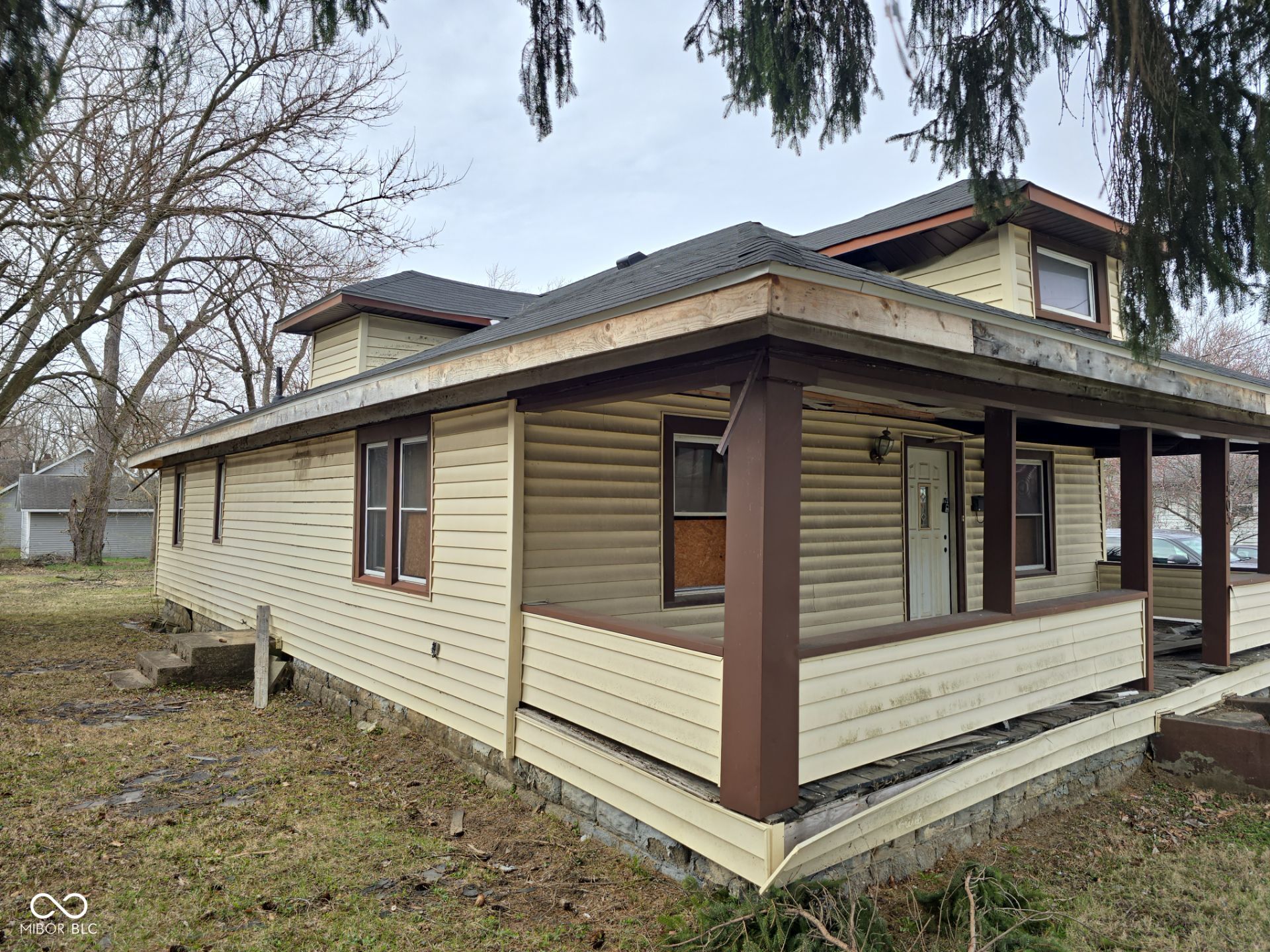 1503 Arrow Avenue Anderson, IN 46016 - Photo 3 of 11