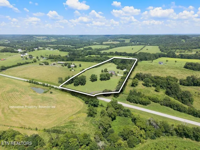 $1,500,000 | 6988 Hwy 64 Street East, Wartrace, TN 37183