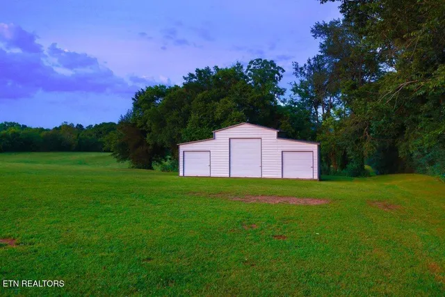 $1,500,000 | 6988 Hwy 64 Street East, Wartrace, TN 37183