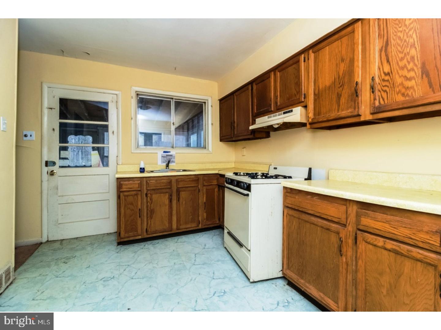 516 King George Road Cherry Hill, NJ 08034 - Photo 12 of 22 Gallery Image 12