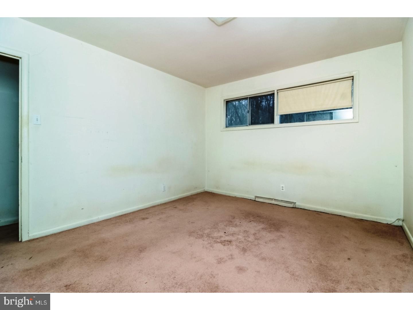 516 King George Road Cherry Hill, NJ 08034 - Photo 13 of 22 Gallery Image 13