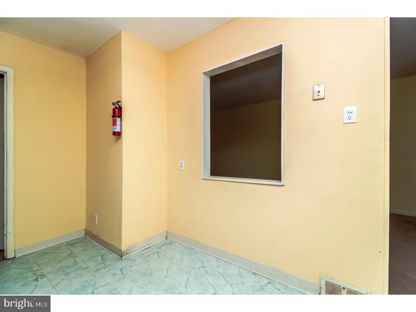 516 King George Road Cherry Hill, NJ 08034 - Photo 10 of 22 Gallery Image 10