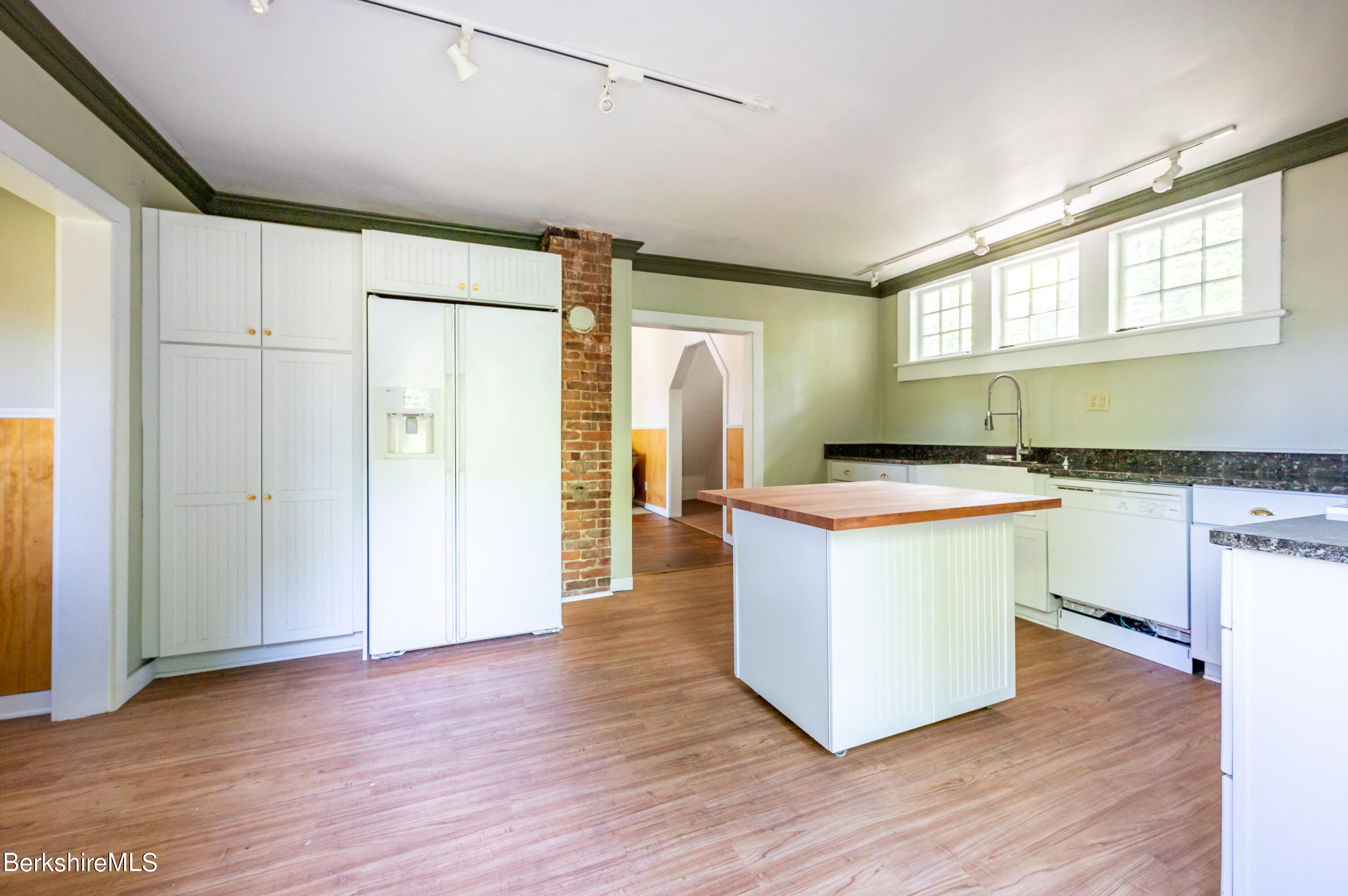 18 Golden Hill Road Lenox, MA 01242 - Photo 19 of 28 18 Golden Hill Rd Lenox MA 01240-4791