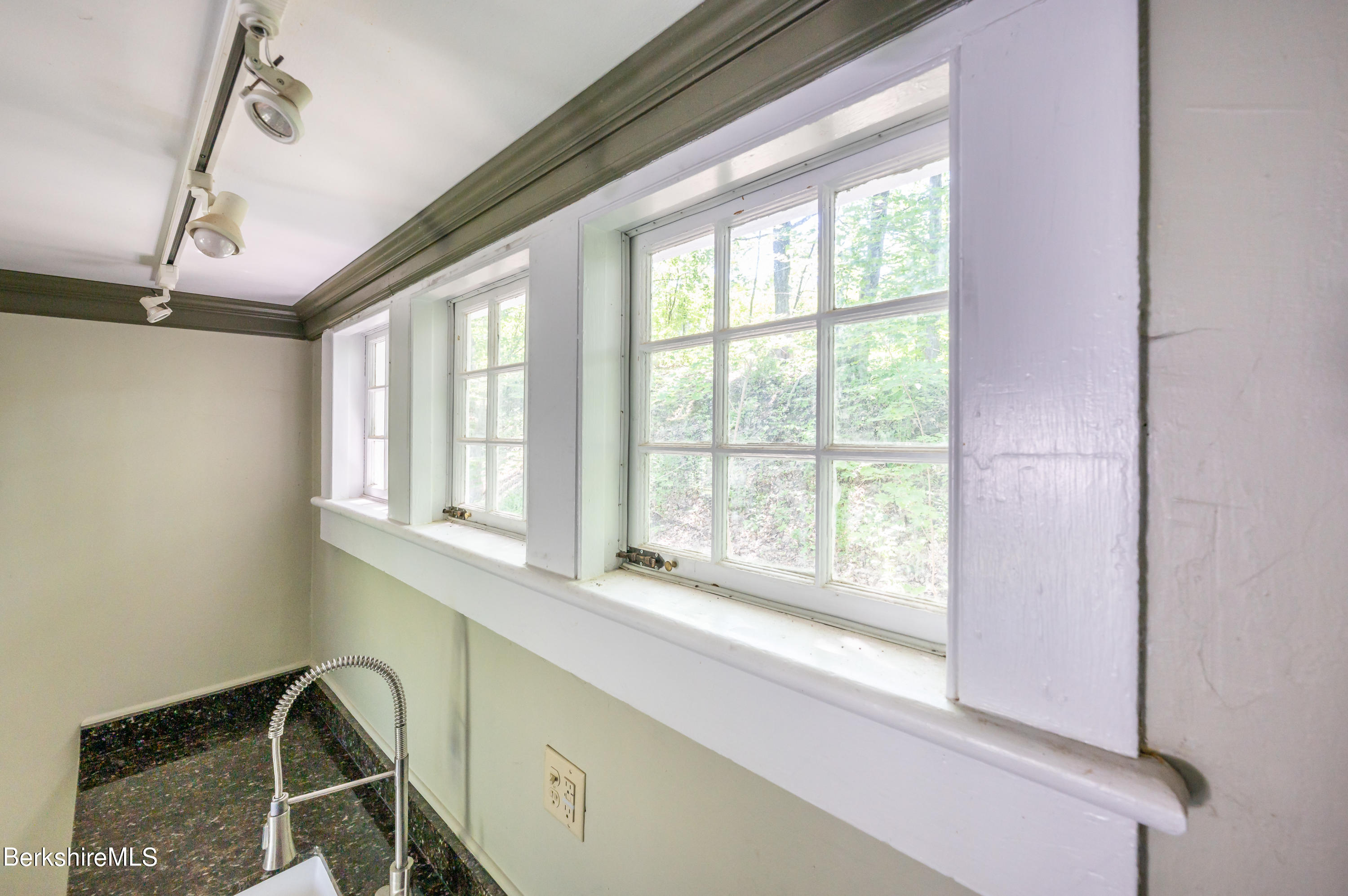 18 Golden Hill Road Lenox, MA 01242 - Photo 21 of 28 18 Golden Hill Rd Lenox MA 01240-4842