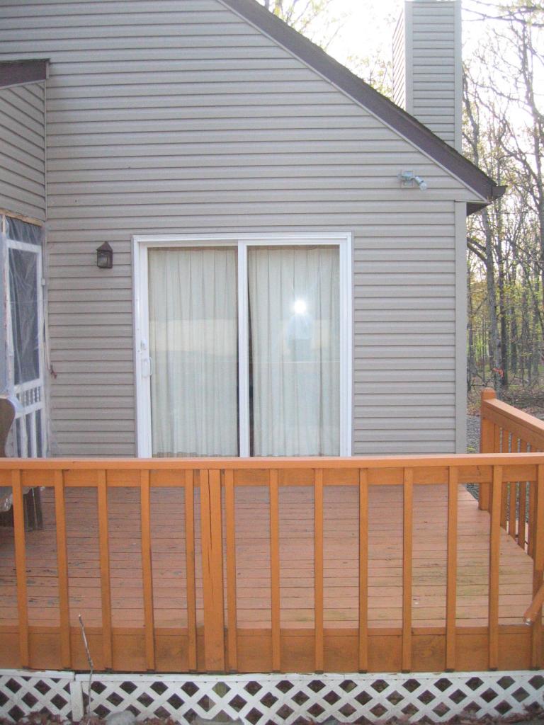 229 Mallard Lane Bushkill, PA 18324 - Photo 2 of 11 Relax on Your Large Deck!