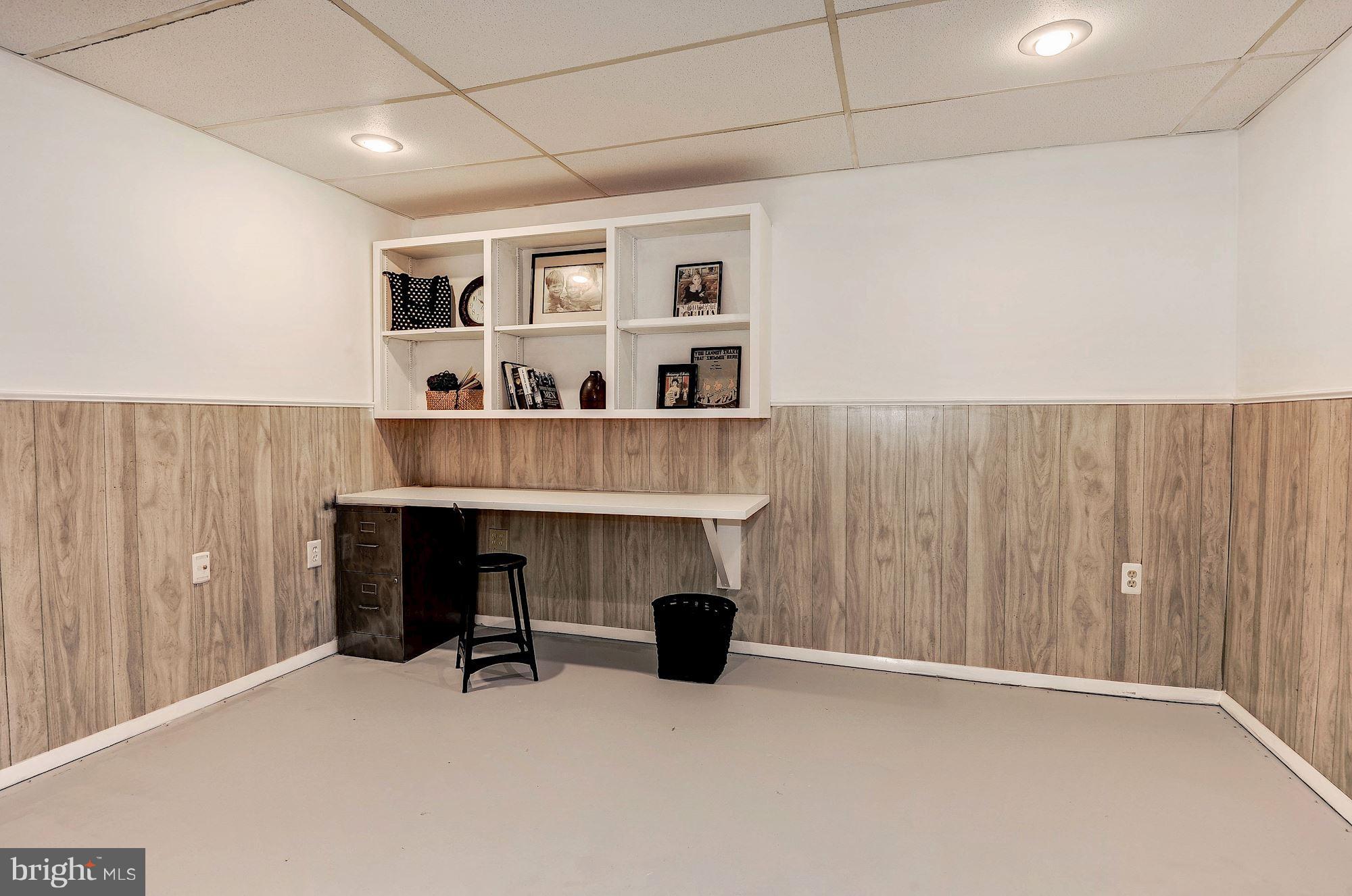 13361 Point Rider Lane Herndon, VA 20171 - Photo 23 of 30 Den/study area perfect place for projects