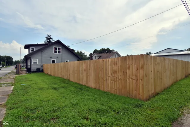 $350,000 | 990 East Washington Street, Martinsville, IN 46151