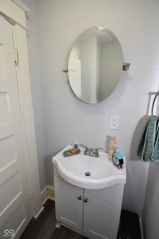 $350,000 | 990 East Washington Street, Martinsville, IN 46151