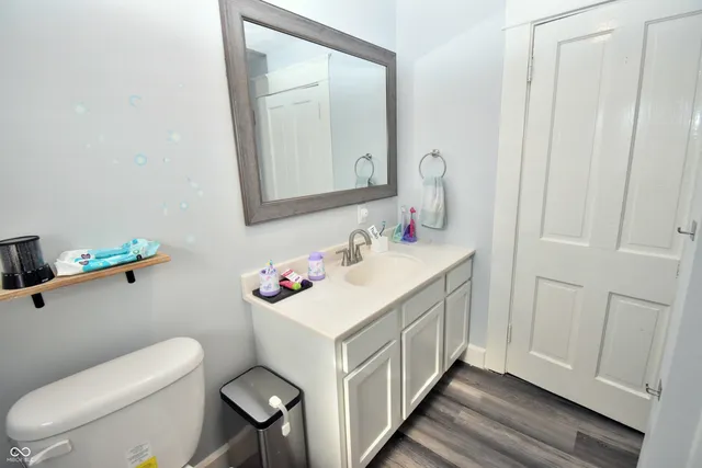 $350,000 | 990 East Washington Street, Martinsville, IN 46151