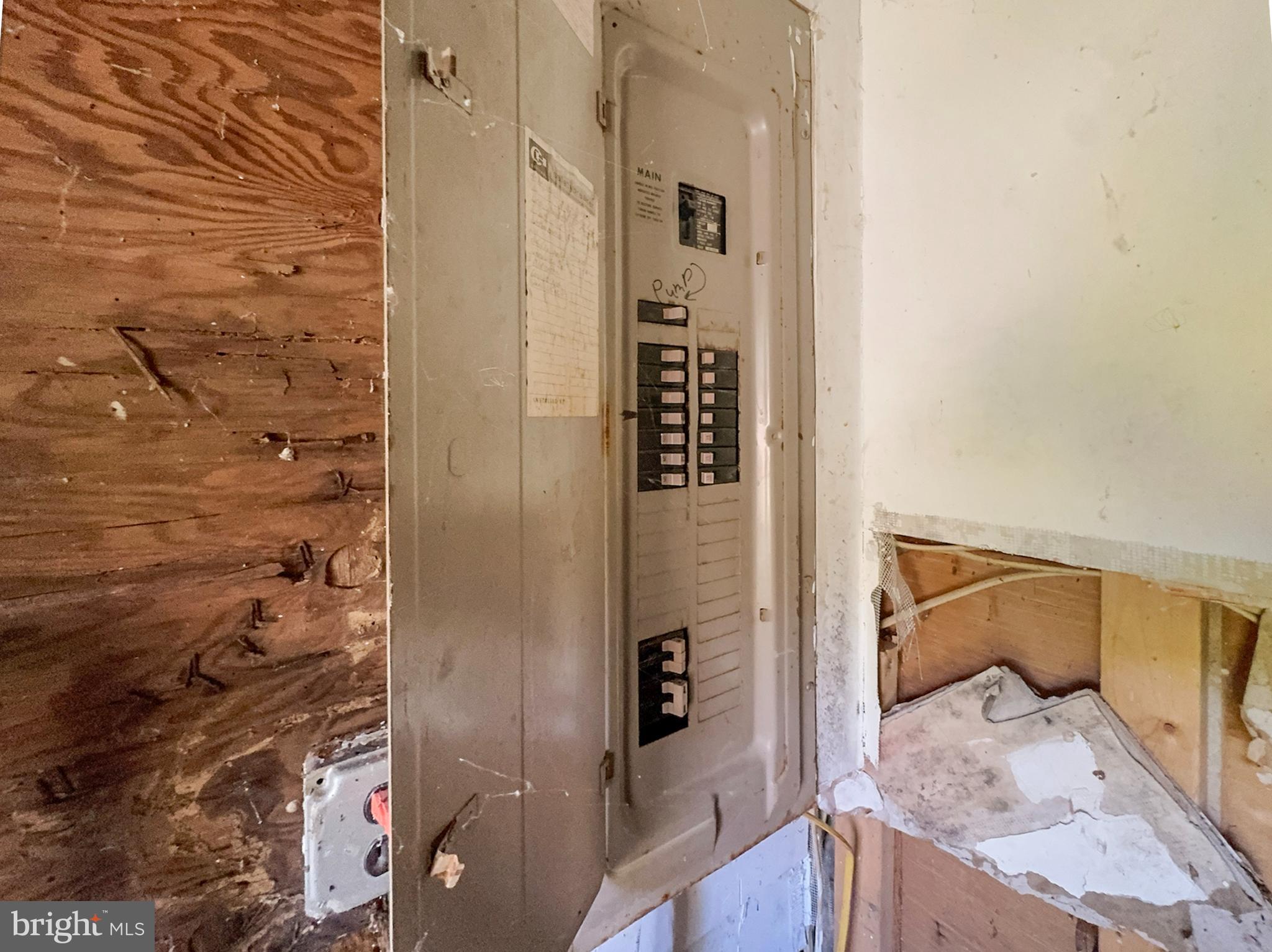 619 Main Street Leesburg, NJ 08327 - Photo 17 of 23 a bathroom with a shower and a sink