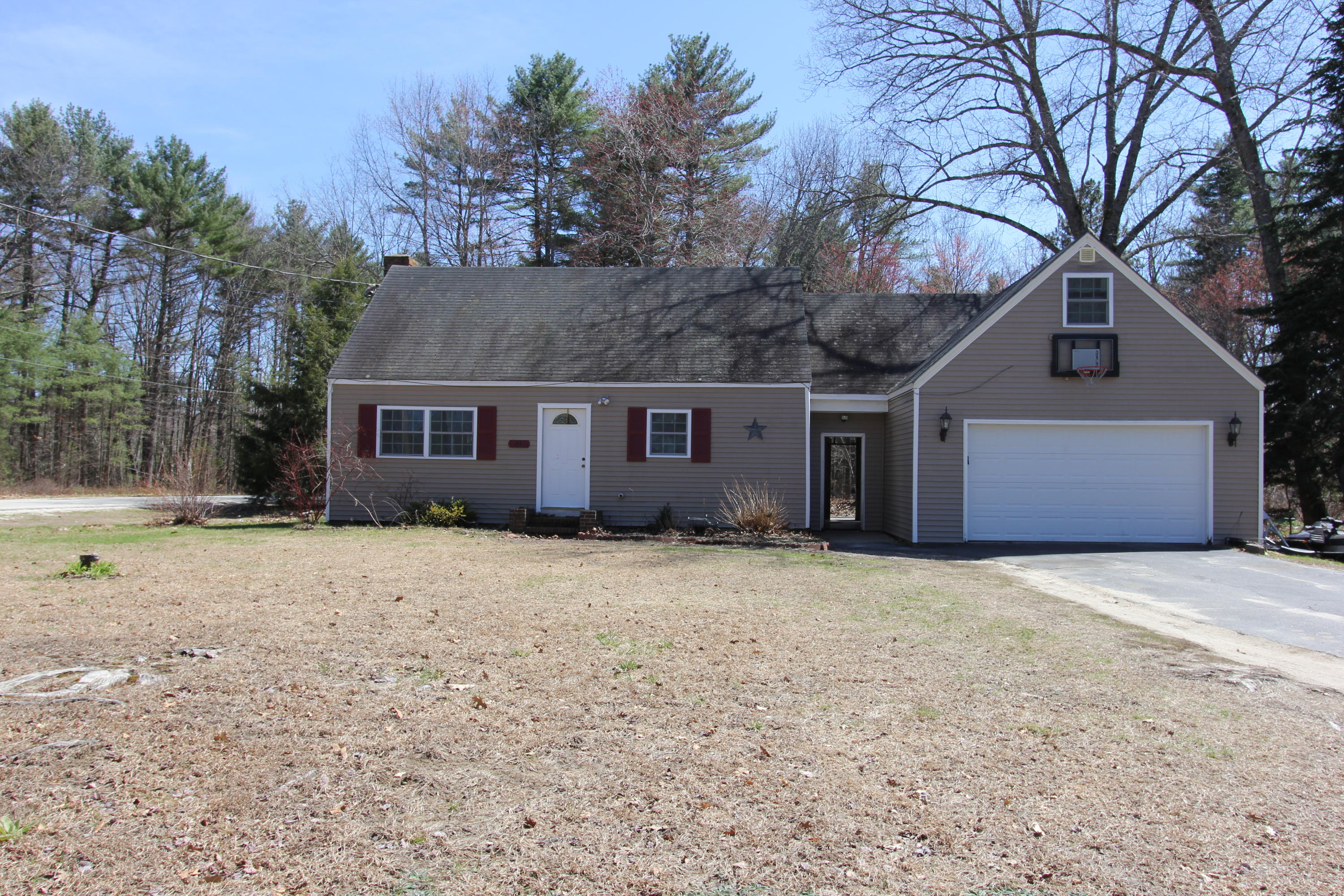 21 Plummer Road Windham, ME 04062 - Photo 1 of 50 IMG_0959