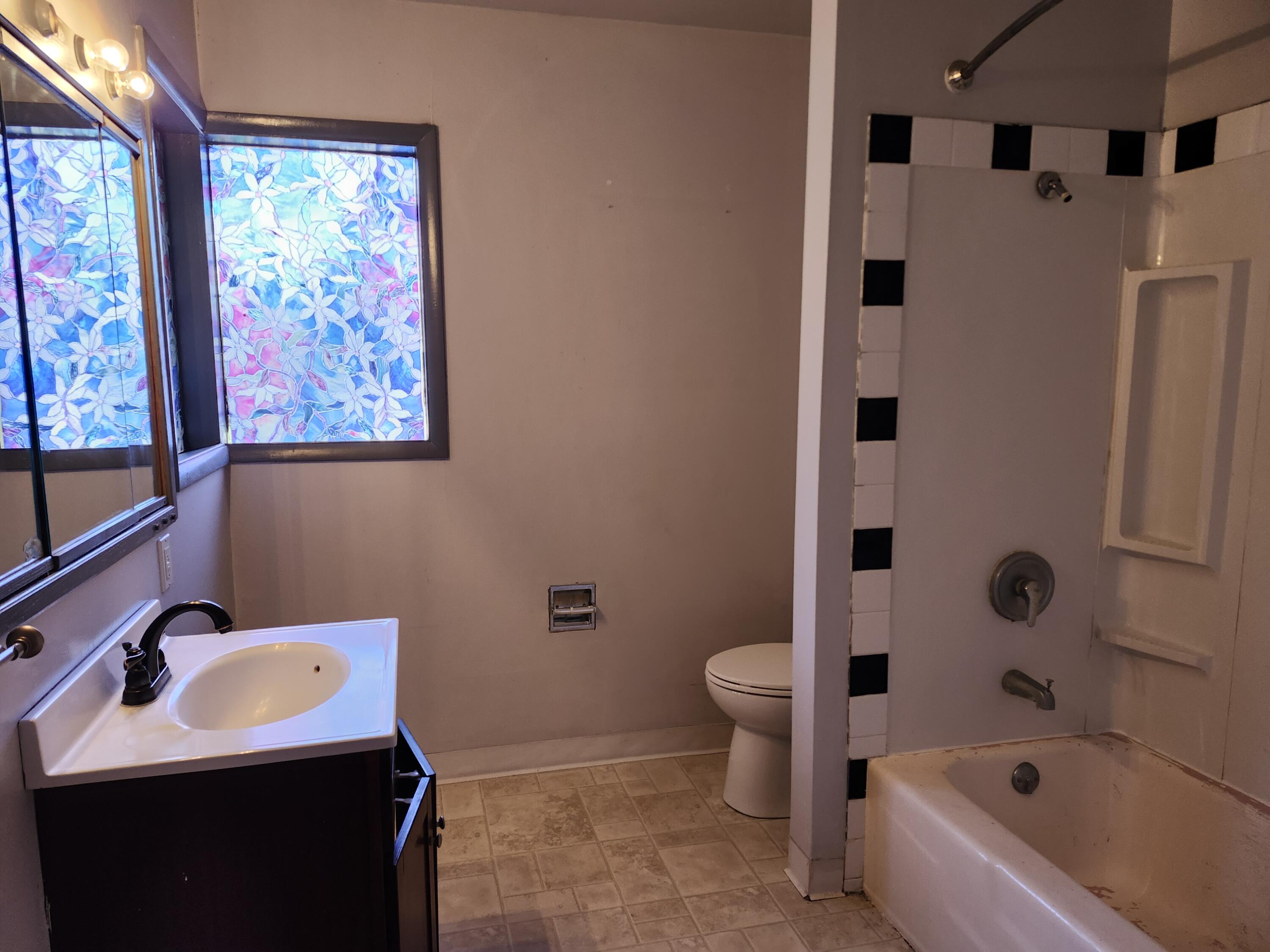1212 Mad River Road Arcata, CA 95521 - Photo 12 of 46