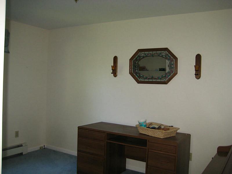 111 Ledge Road, Unit LEDGE South Thomaston, ME 04858 - Photo 29 of 34 Bedroom. Serves as a den, laundry...