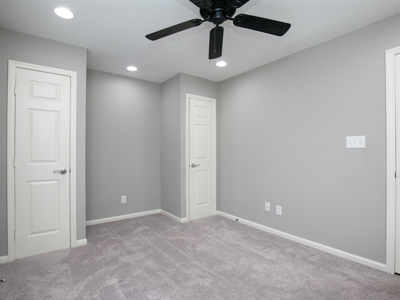 2542 Noble Road Raleigh, NC 27608 - Photo 23 of 27 Photo 23