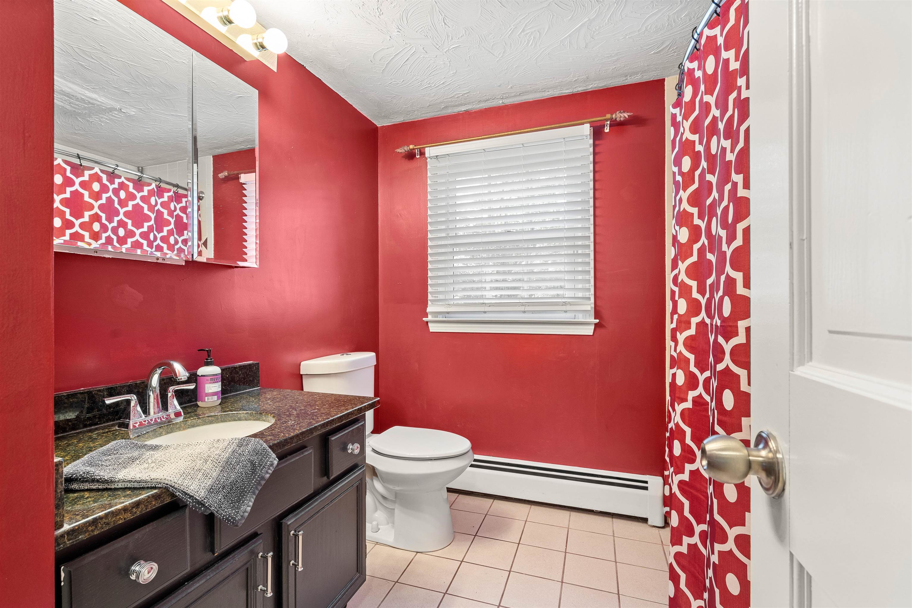 6 Garvin Road Derry, NH 03038 - Photo 15 of 23 Gallery Image 15