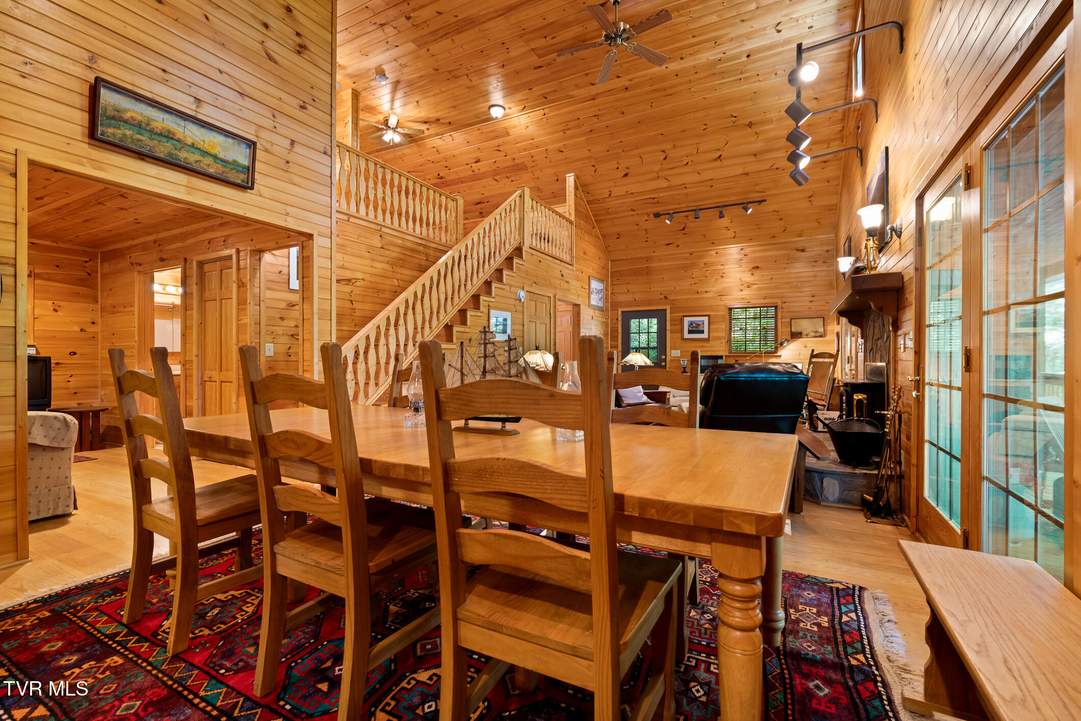 206 Ripshin Lake Road Roan Mountain, TN 37687 - Photo 34 of 76 206 Ripshin Lake Road (72 of 101)