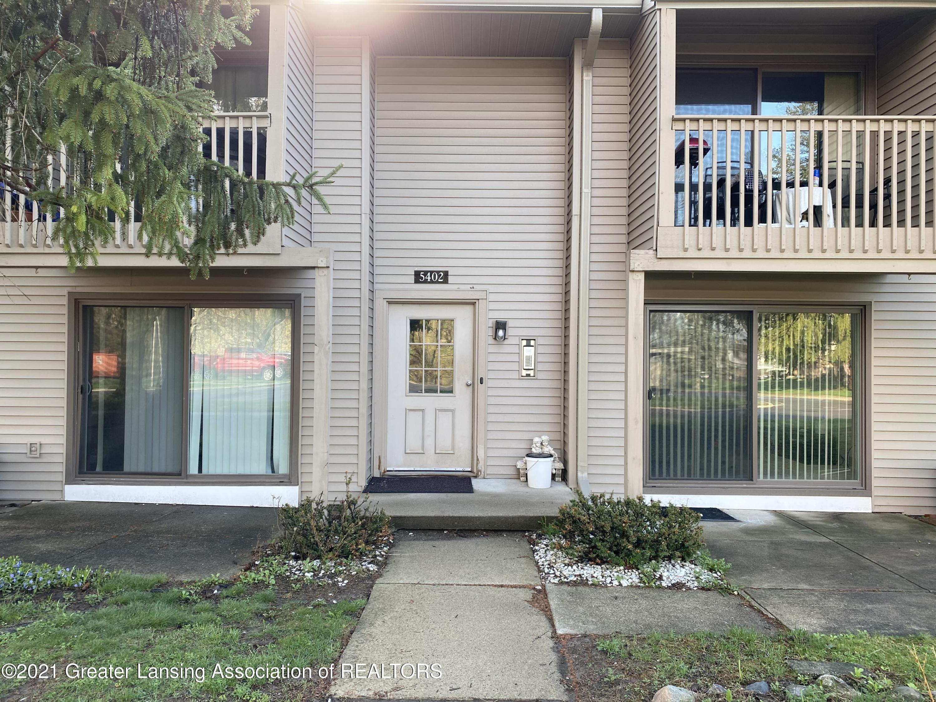 5402 Maple Ridge Road, Unit 36 Haslett, MI 48840 - Photo 1 of 13 Front