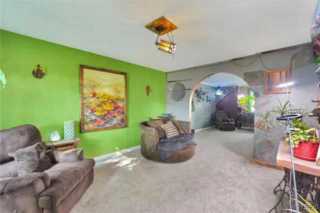 $375,000 | 90 Maplewood Avenue, West Seneca, NY 14224