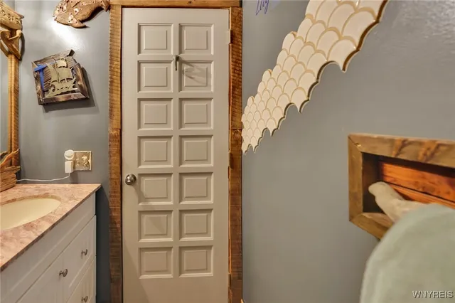 $375,000 | 90 Maplewood Avenue, West Seneca, NY 14224